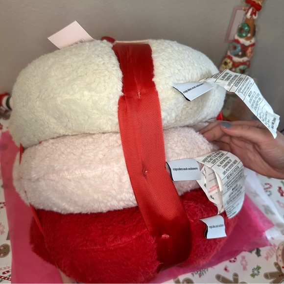 Cupcakes and Cashmere Set of 3 Heart Pillows - Picture 3 of 7